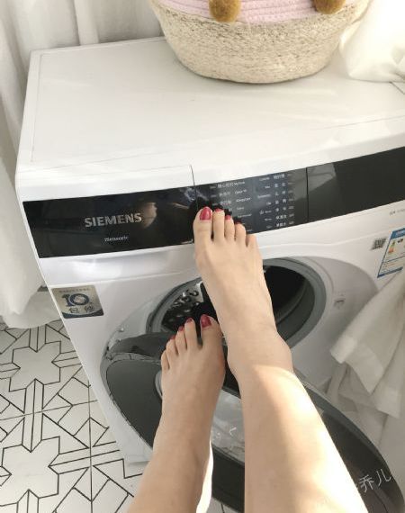 天天摸久久精品av_HD免费在线观看