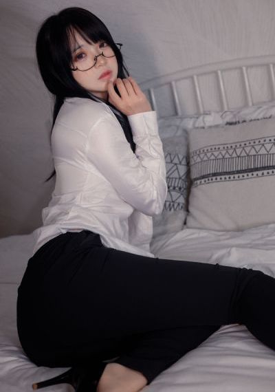 美女大胸无遮挡被男生摸视频_电影在线观看