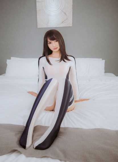 欧美性插动态图_720高清完整版